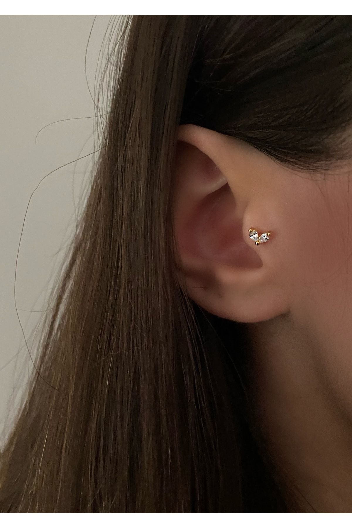 Kadın Çift Taşlı Tragus Piercing