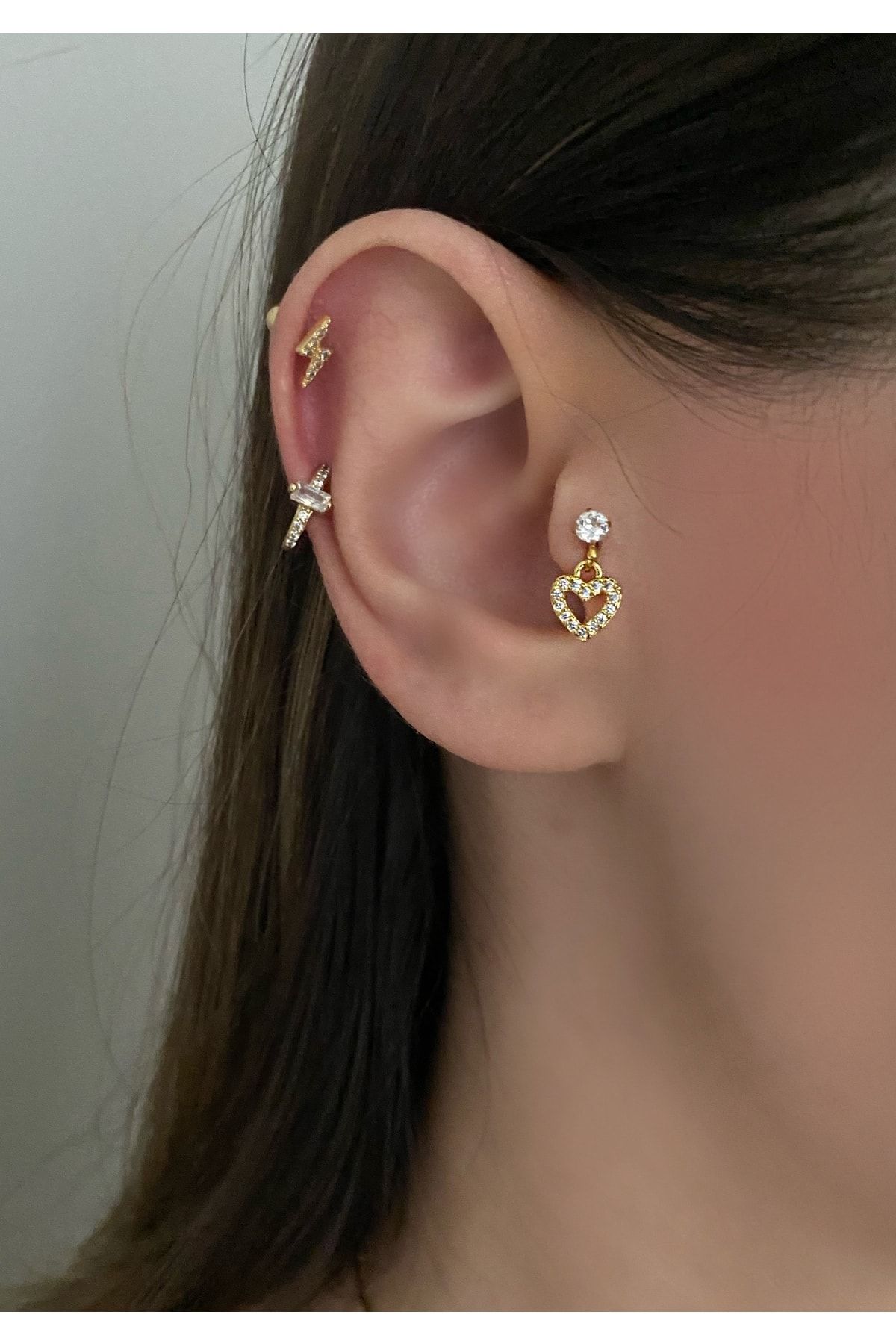 Kadın Cerrahi Çelik Taşlı Sallantılı Kalp Tragus Piercing Kıkırdak