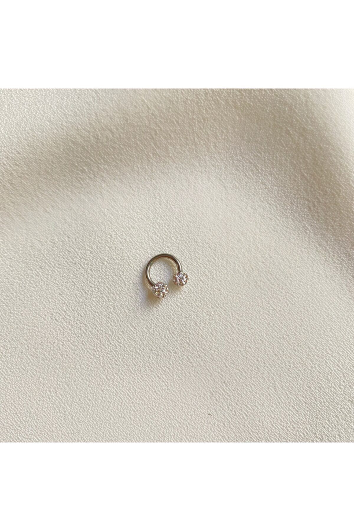 Kadın Silver Yarım Halka Taşlı Tragus Kıkırdak Piercing