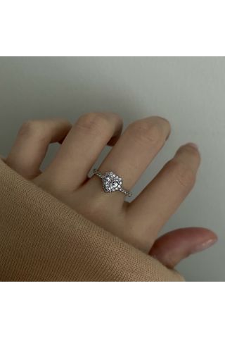 Kadın Silver Rengi Taşlı Kalp Detaylı Ayarlanabilir Yüzük