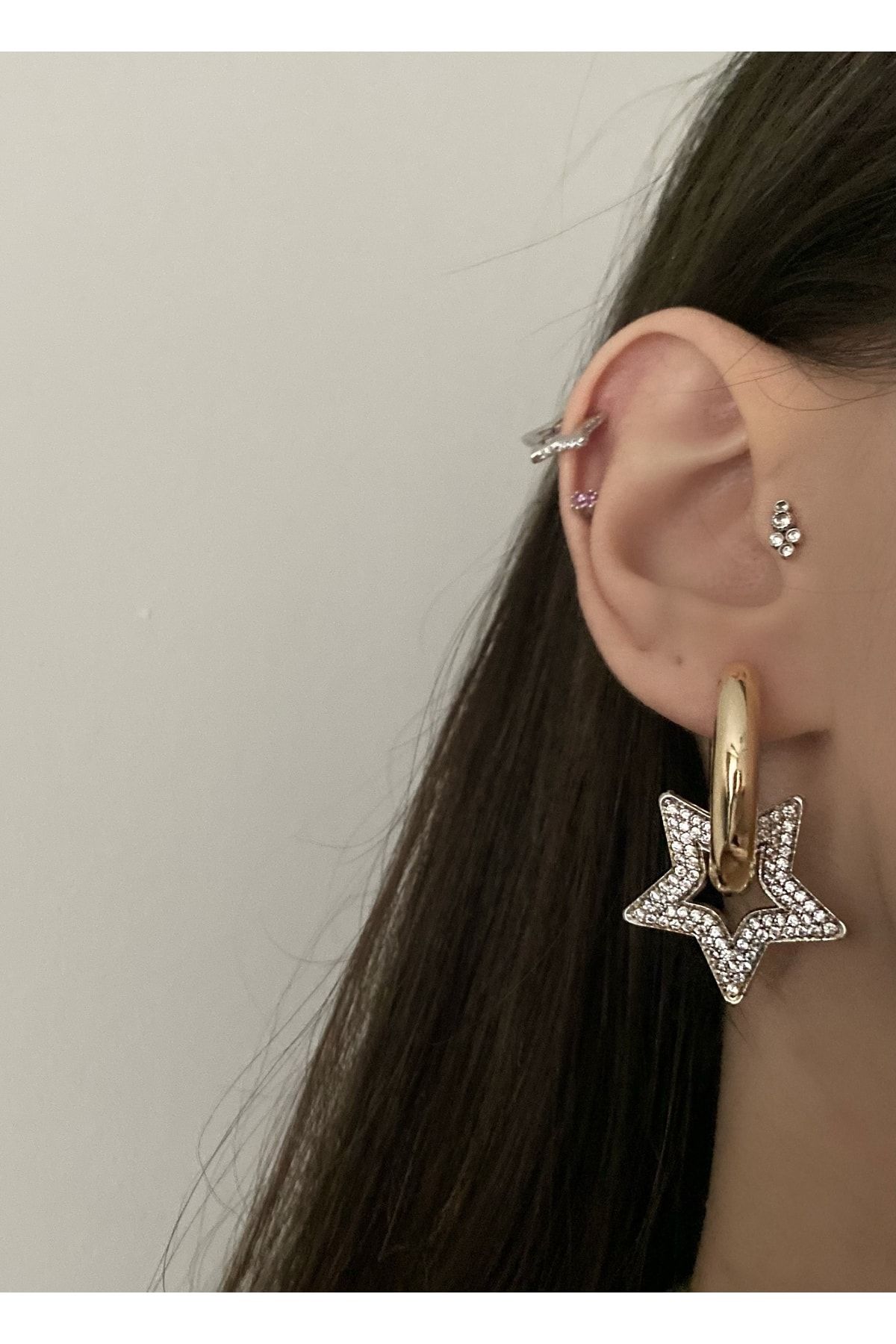 Zirkon Taşlı Silver Yıldız Detaylı 2'li Küpe