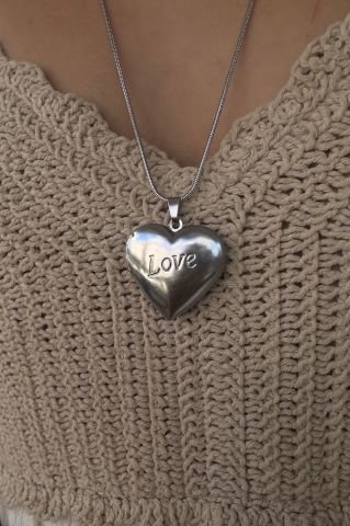 Çelik Uzun Love Yazılı Kalp Kolye