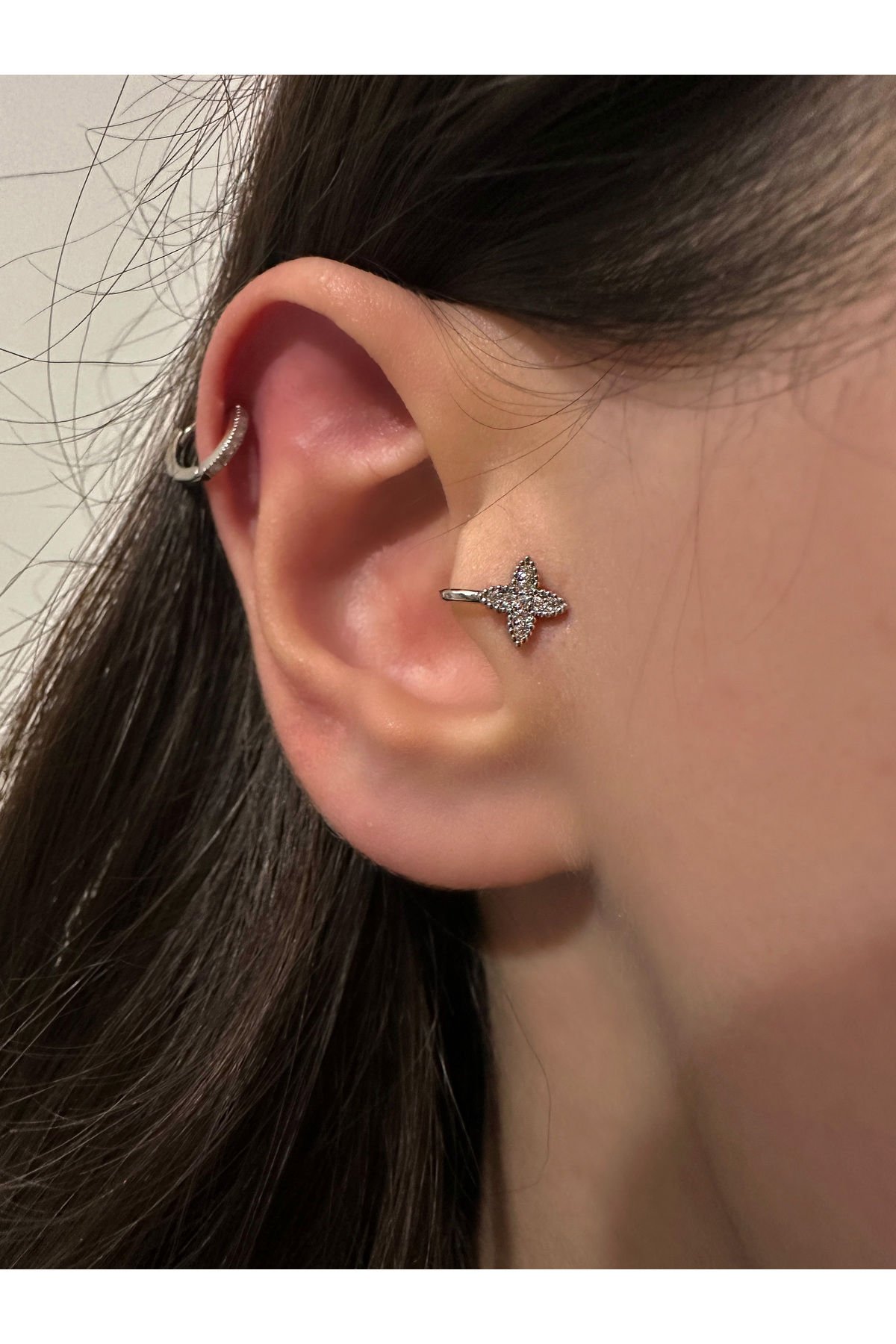 Çelik Delik Gerektirmeyen Sıkıştırmalı Piercing Tragus